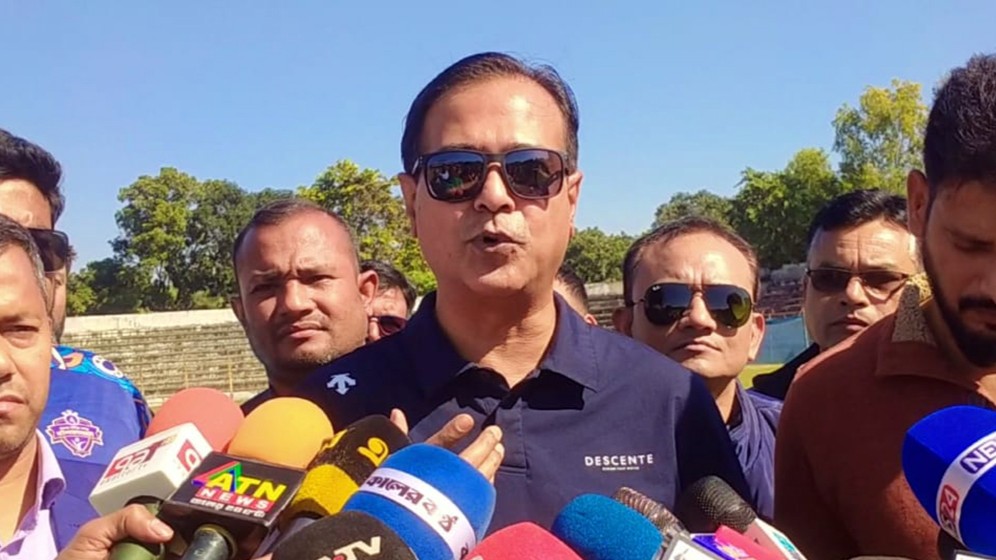 বাংলাদেশ ফুটবল দলকে প্রধান উপদেষ্টার অভিনন্দন